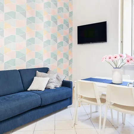 Guesthost - La Finestra Su Garibaldi * Napels