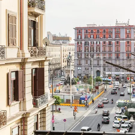 Guesthost - La Finestra Su Garibaldi Napoli