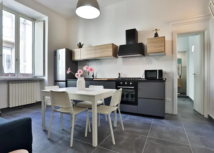 Guesthost - La Finestra Su Garibaldi Appartement