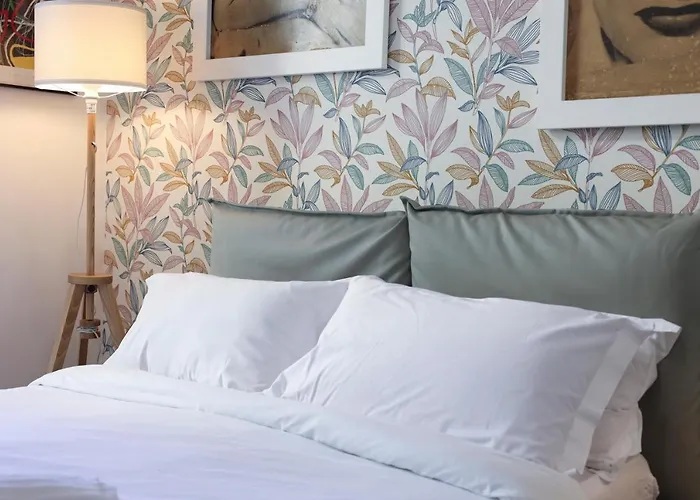 Guesthost - La Finestra Su Garibaldi Appartement *