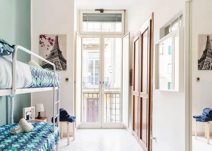 Guesthost - La Finestra Su Garibaldi Appartement